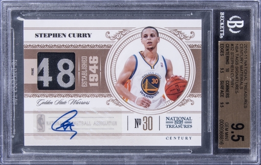 2010-11 Panini National Treasures Century Materials NBA Tags Signatures #32 Stephen Curry (#1/1) - BGS GEM MINT 9.5/BGS 9